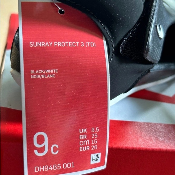 NIKE Sunray Protect 3 Sandals Black / White Kids Toddlers Size 9C - Picture 4 of 7